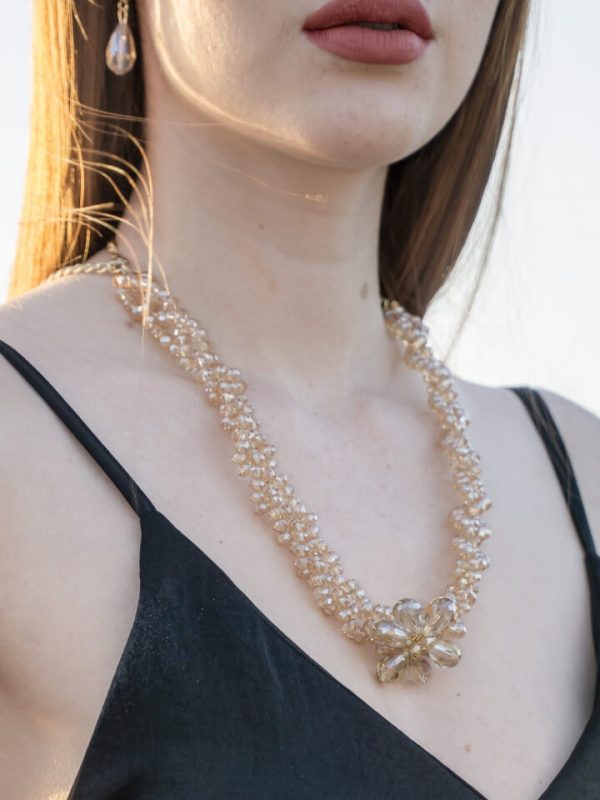 Pearl necklace